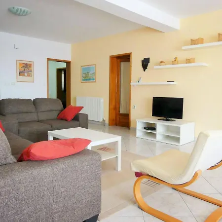 Sea View & Comfort *