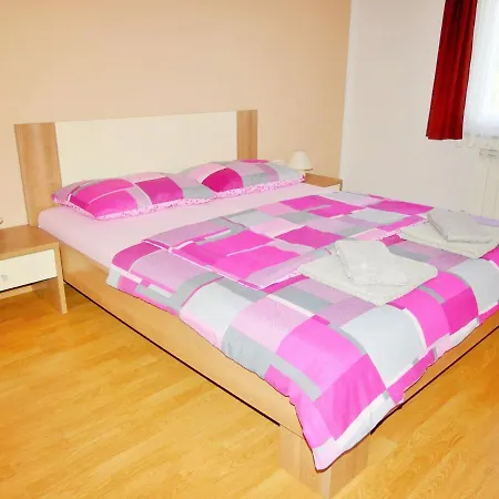 Sea View & Comfort Apartment *